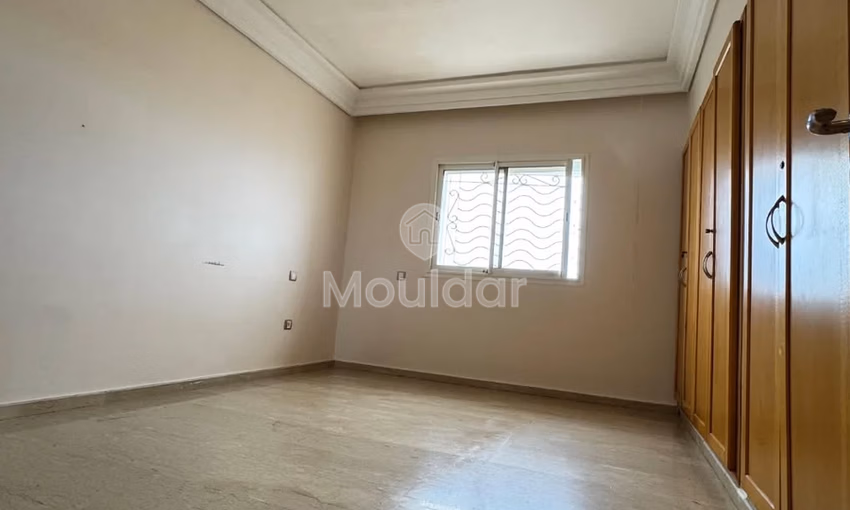 شقة ساحرة للإيجار - 3 غرف في الدار البيضاء