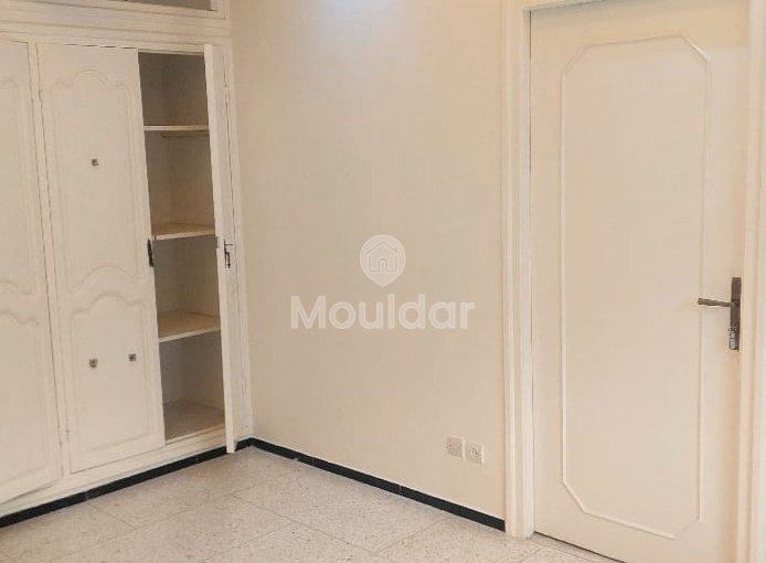 فيلا للإيجار في القنيطرة: ٤ غرف نوم واسعة! - view 6