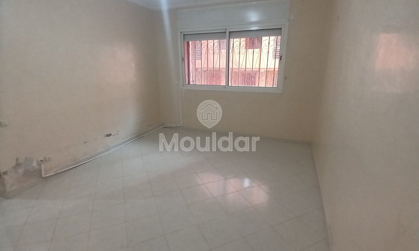 Moncef emlak KAPİ YOK ( SAROUT AHBASS ) DAİRE 104 m² ALLAL FASSI REDWAN OTELİNE YAKIN . - oturma odası - view 2