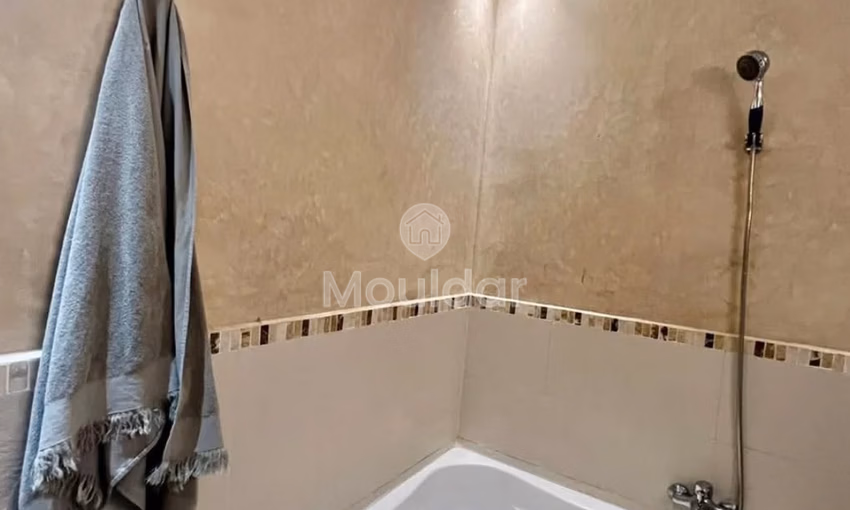 Charmant Appartement à Louer à Casablanca - 100m², 2 Chambres Charmant Appartement à Louer à Casablanca - 100m², 2 Chambres