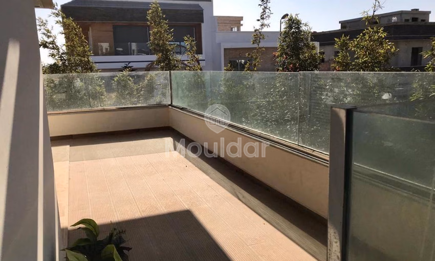 Villa Spacieuse à Vendre à Mohammedia - 5 Chambres Charmantes