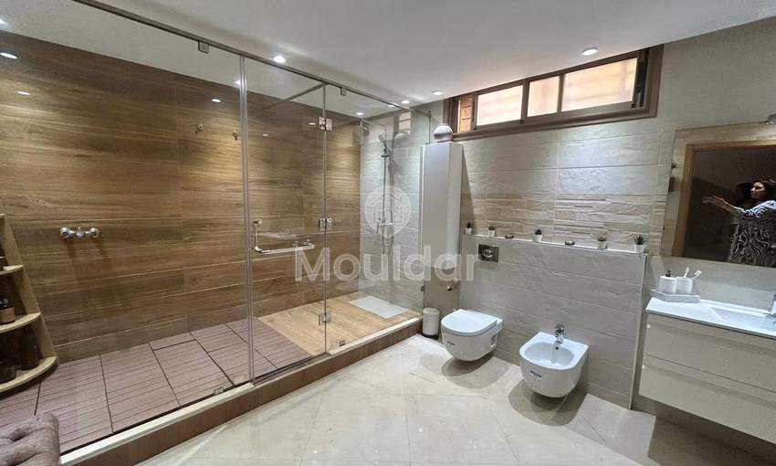 Villa Spacieuse à Vendre à Mohammedia - 5 Chambres Charmantes