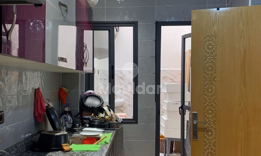 Encantador apartamento de 3 habitaciones en venta en Alliance Mehdia