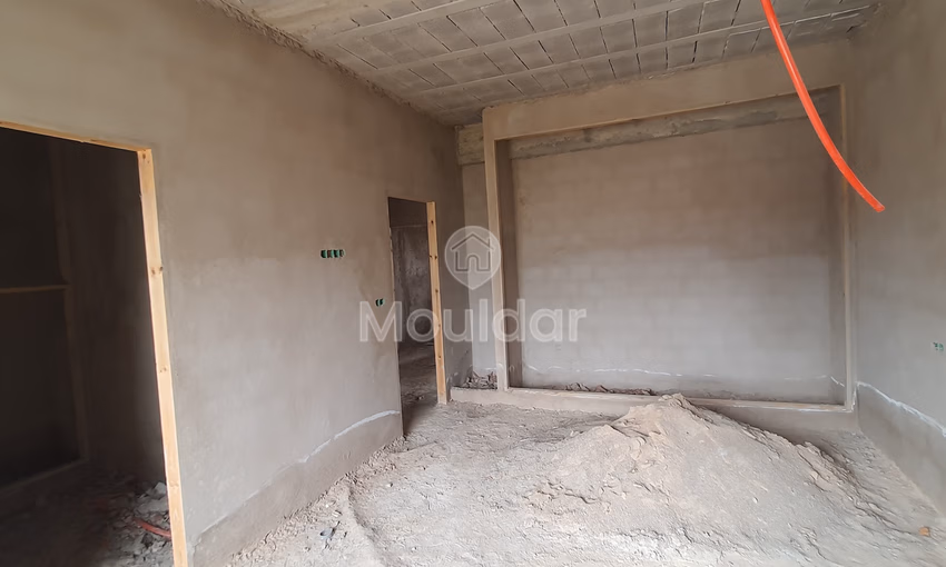 Villa Spacieuse à Vendre à Fès - 4 Chambres, 2 Étages Villa Spacieuse à Vendre à Fès - 4 Chambres, 2 Étages