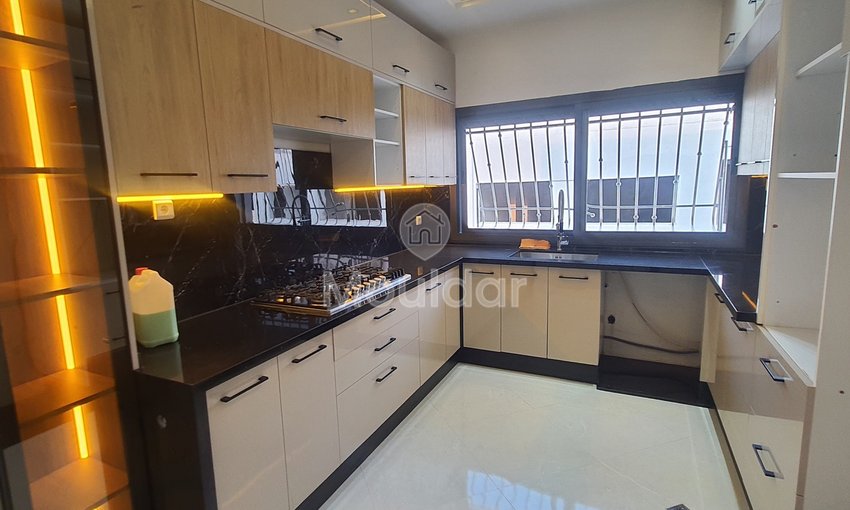Apartamento de luxo à venda, com área total de 160 m², idealmente localizado em Fez, perto da clínica Al-Razi. - view 11