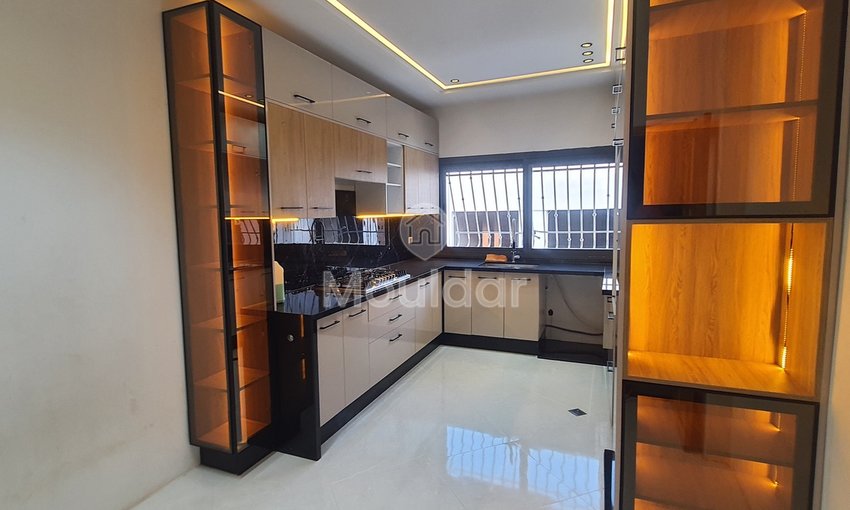 Apartamento de luxo à venda, com área total de 160 m², idealmente localizado em Fez, perto da clínica Al-Razi. - view 12