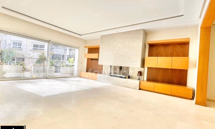 Spacious apartment for rent in the Golden Triangle of Casablanca Spacious apartment for rent in the Golden Triangle of Casablanca