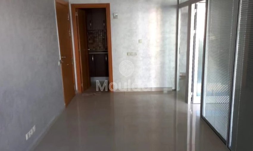 Bureau à Louer à Casablanca Maarif - 80m² au 5ème Étage - view 5