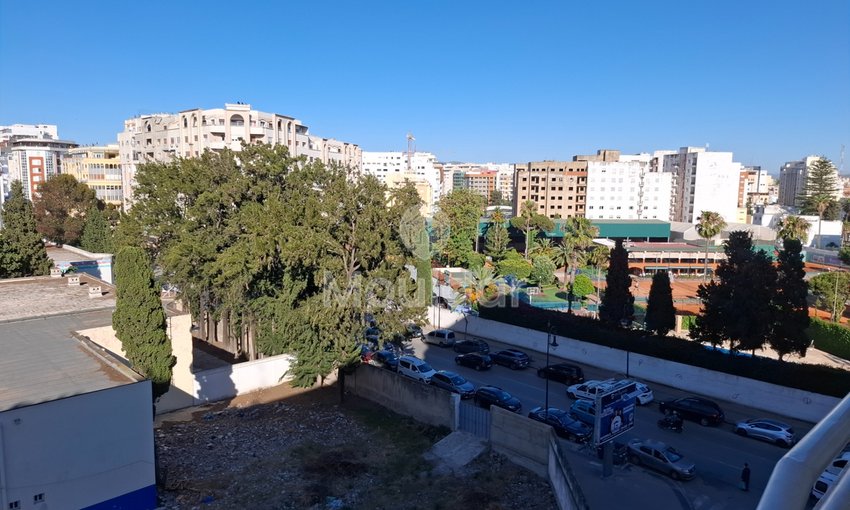 Bel Appartement 3 Chambres au Centre-ville de Tanger - view 11