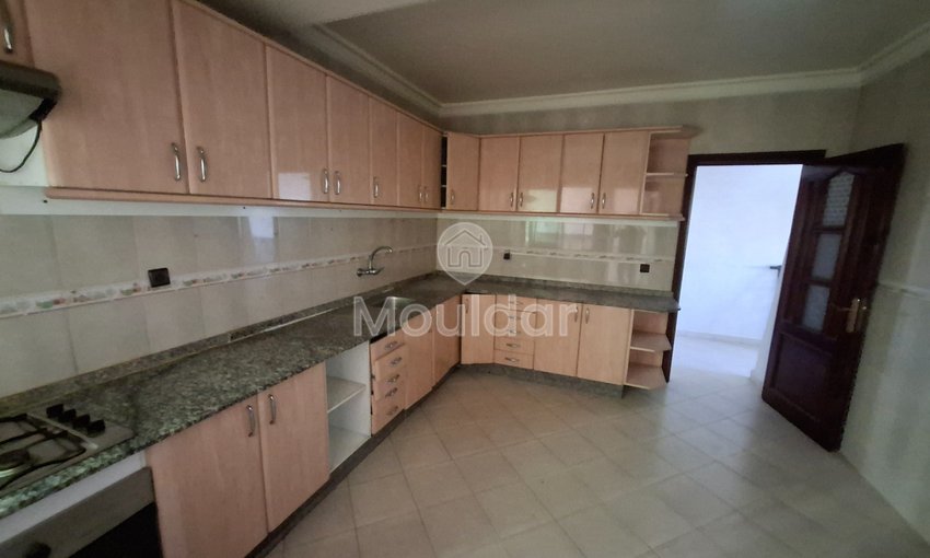 Bel Appartement 3 Chambres au Centre-ville de Tanger - view 14