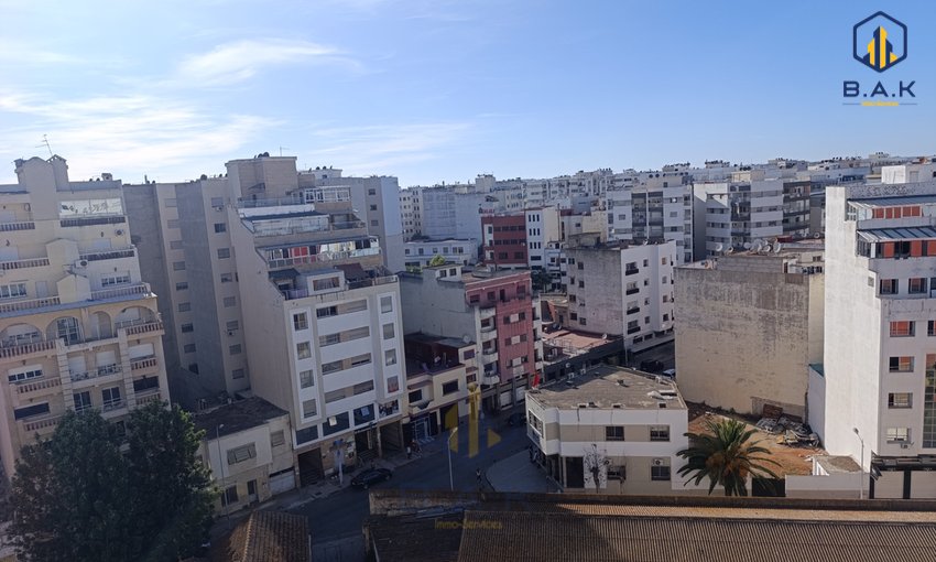 Apartamento en venta en el centro de Kénitra: Elegancia y confort - view 10