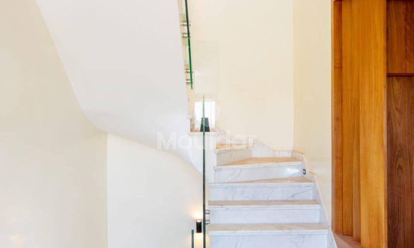 Marrakeş'te Satılık Geniş Villa - 4 Çekici Yatak Odası - view 12