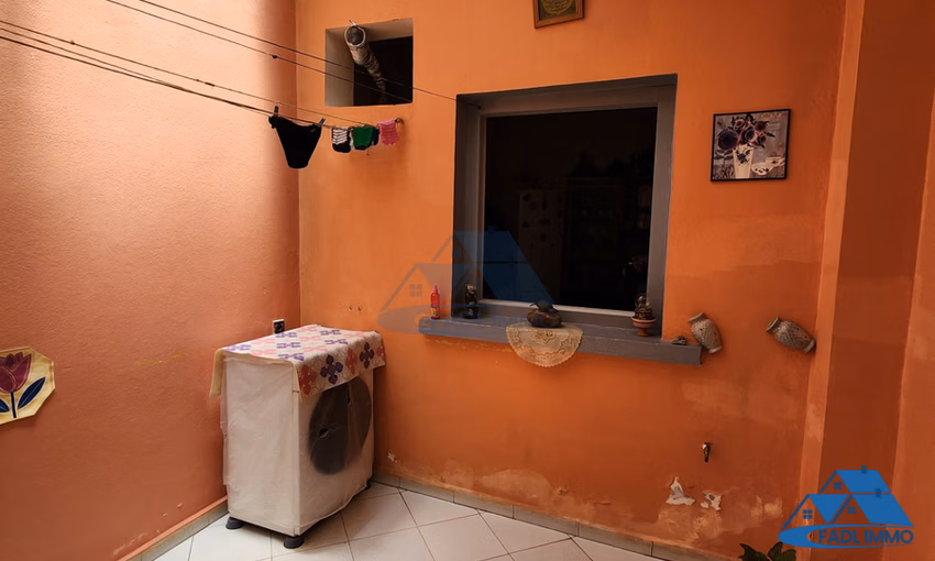 بيع شقة في الطابق الأرضي في إسكان شعبي القنيطرة بيع شقة في الطابق الأرضي في إسكان شعبي القنيطرة