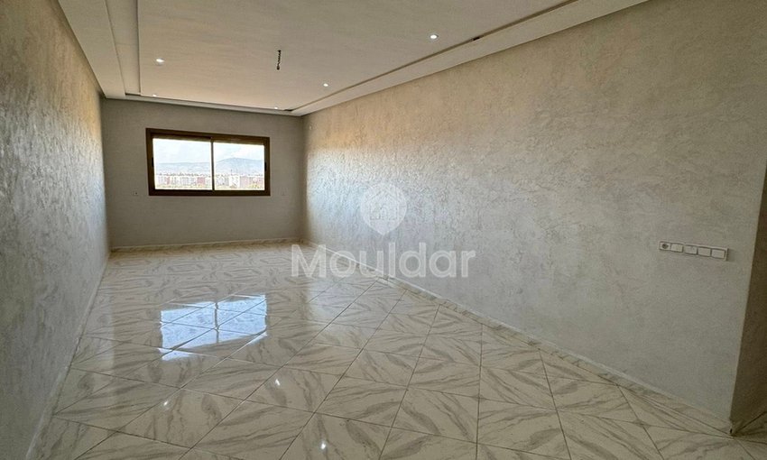 En Venta: Encantador Apartamento de 3 Habitaciones en Fez, 100m² - view 2