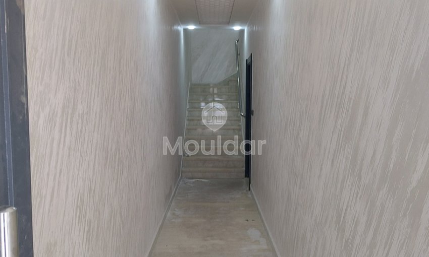 Elegant House in Khouribga: 8 Bedrooms and Garage - view 18