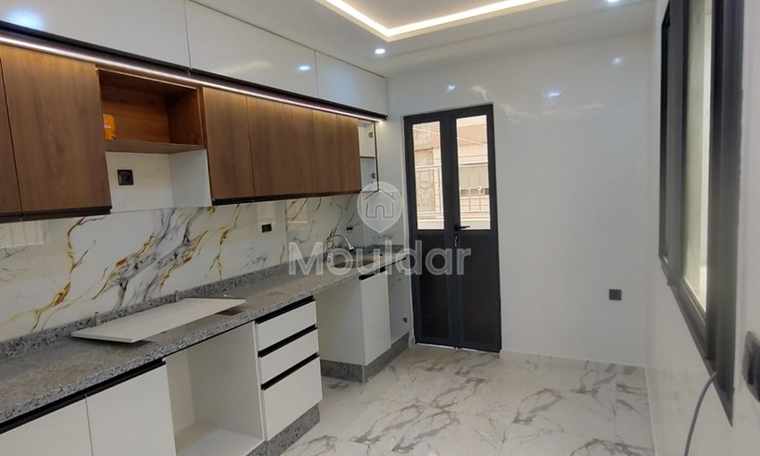 Maison Élégante à Khouribga: 8 Chambres et Garage - view 16