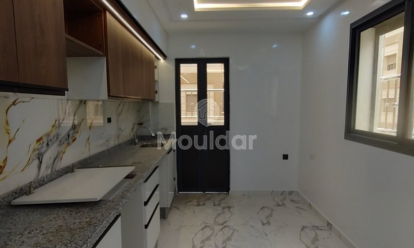 Maison Élégante à Khouribga: 8 Chambres et Garage - view 15