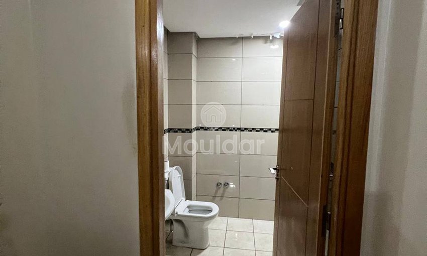 Charming 2-Bedroom Apartment for Sale in Sidi Maarouf - view 9