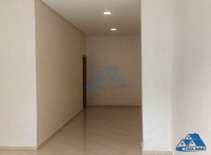 Sale of a magnificent 40 m² shop in Maamora Kenitra - view 5