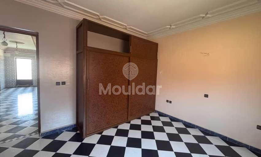 Live in Luxury in Marrakech: 2-Bedroom Villa for Rent