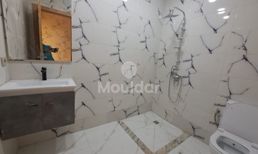 Stunning Apartment in Mehdia: 4 Bedrooms, 240m² to Seize - view 35