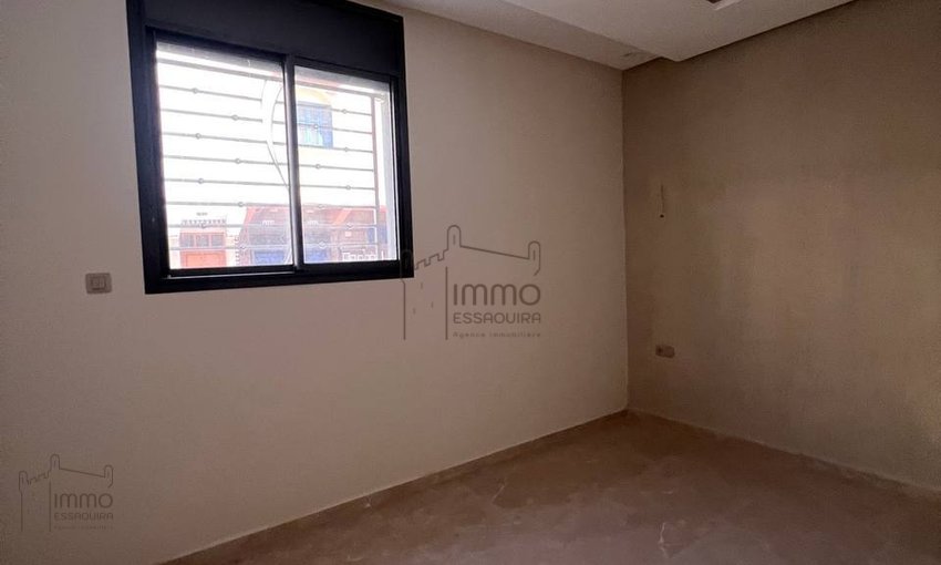 شقة في الطابق الأرضي 2 غرف نوم للبيع في قلب الصويرة - view 9