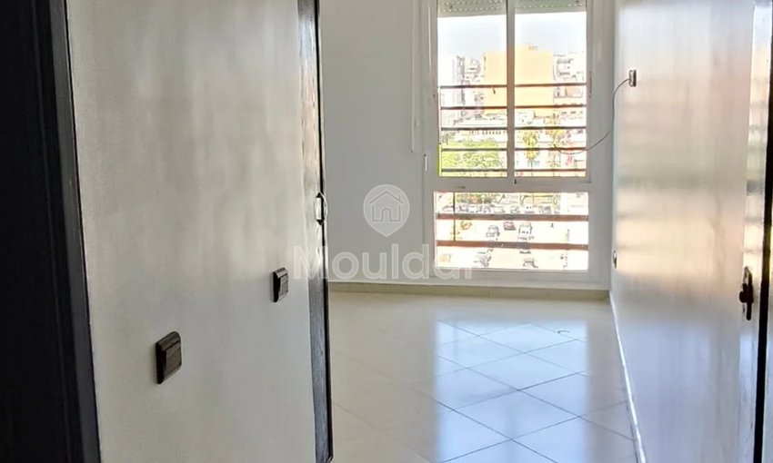 Para alugar: Apartamento espaçoso de 3 quartos no coração de Kenitra - view 4