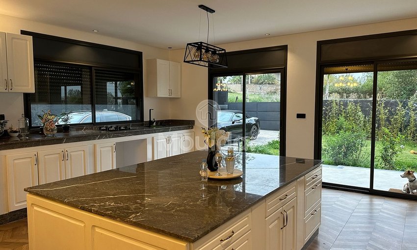 El Menzeh'de İstisnai Villa: Satılık 5 Yatak Odası - view 5