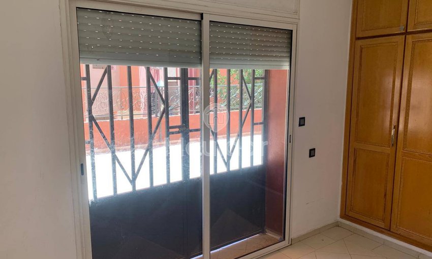 De vânzare: Apartament elegant cu 2 camere în Marrakech Mabrouka - view 11