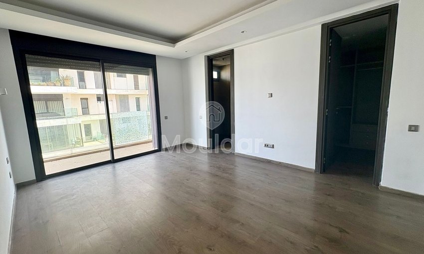 Encantador Apartamento de 3 Habitaciones en Alquiler en Aïn Diab, Casablanca - view 2