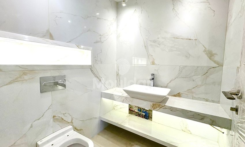 Spacious apartment for sale in Casablanca - 3 bedrooms, 185m² - view 10