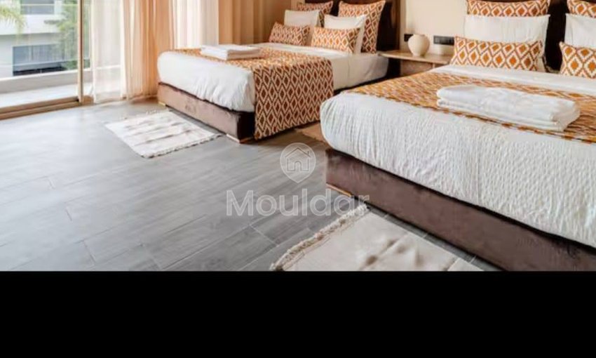 فيلا فاخرة في مراكش: هروب لا يُنسى في أميزميز