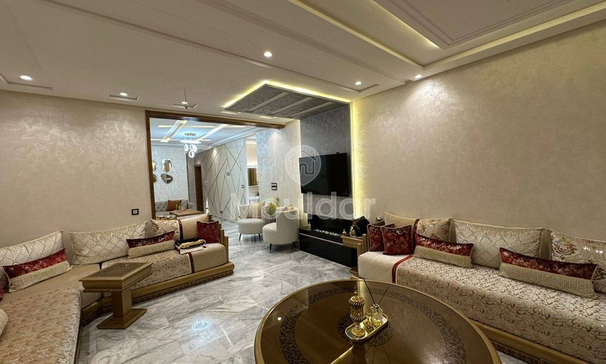 Großzügige Wohnung zum Verkauf im ersten Stock – 3 Schlafzimmer, 131 m² - view 2