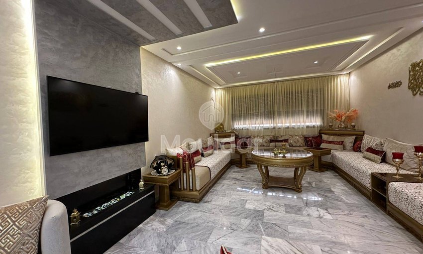 Großzügige Wohnung zum Verkauf im ersten Stock – 3 Schlafzimmer, 131 m² - view 3