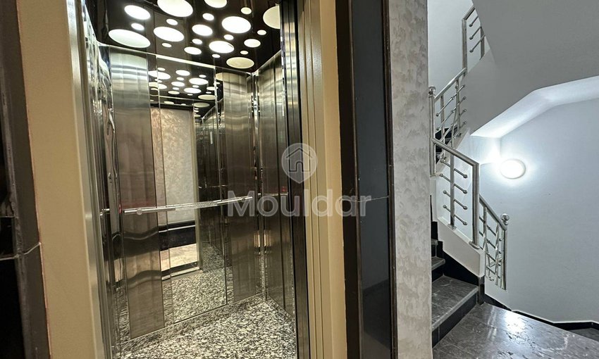 Großzügige Wohnung zum Verkauf im ersten Stock – 3 Schlafzimmer, 131 m² - view 21