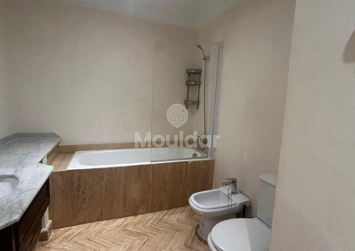 شقة استثنائية للإيجار في مثلث الذهب، الدار البيضاء - view 16