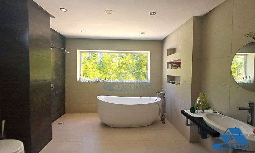 بيع فيلا أنيقة 850 م² في بساتين المنزه - view 17