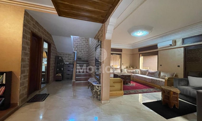 Marrakeş'te Satılık Çarpıcı Villa - 3 Yatak Odası - view 4