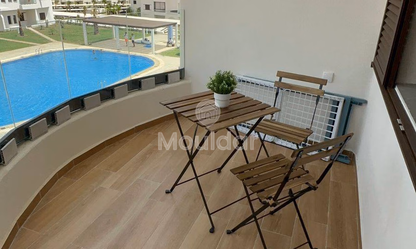 شقة للإيجار في مارينا سمير: 2 غرف نوم، راحة وإطلالة شقة للإيجار في مارينا سمير: 2 غرف نوم، راحة وإطلالة