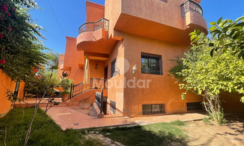 Accogliente appartamento con 3 camere da letto a Marrakech in affitto – 120 m²