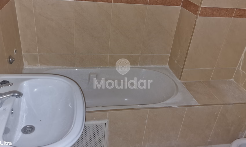 Spacious Apartment for Sale in Ksar el-Kebir - 3 Bedrooms Spacious Apartment for Sale in Ksar el-Kebir - 3 Bedrooms