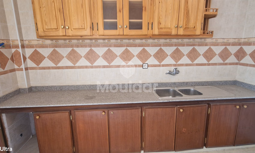 Spacious Apartment for Sale in Ksar el-Kebir - 3 Bedrooms Spacious Apartment for Sale in Ksar el-Kebir - 3 Bedrooms
