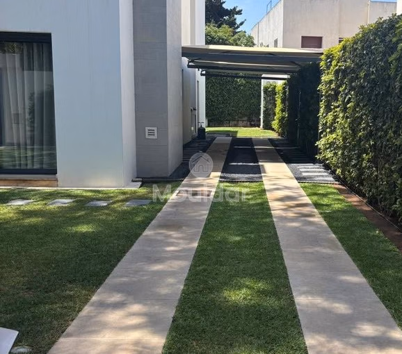 فيلا فاخرة للإيجار في الدار البيضاء - واحة، 4 غرف نوم فيلا فاخرة للإيجار في الدار البيضاء - واحة، 4 غرف نوم