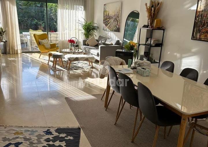 Villa in affitto a Bouskoura: Lusso e comfort nel verde