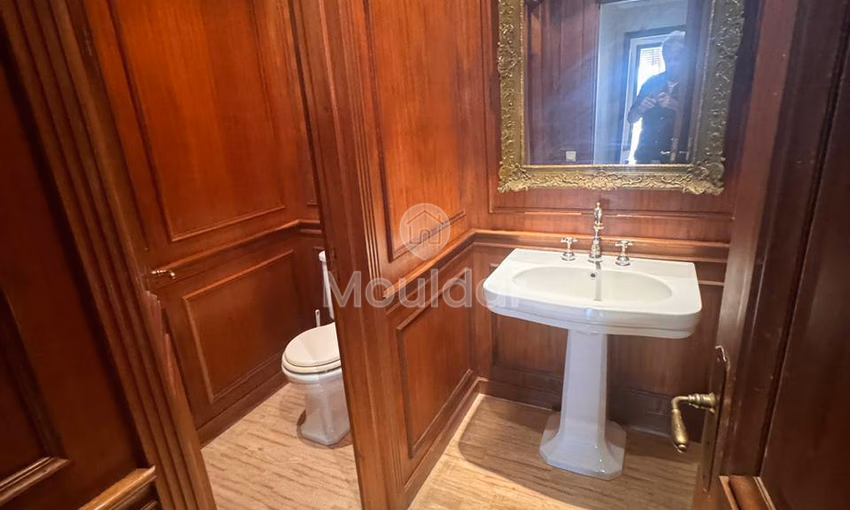 Appartement Spacieux à Vendre au Triangle d'Or, Casablanca Appartement Spacieux à Vendre au Triangle d'Or, Casablanca