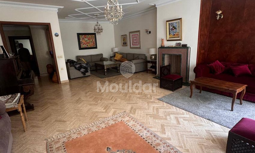 Spacious Apartment for Sale in the Golden Triangle, Casablanca - view 2