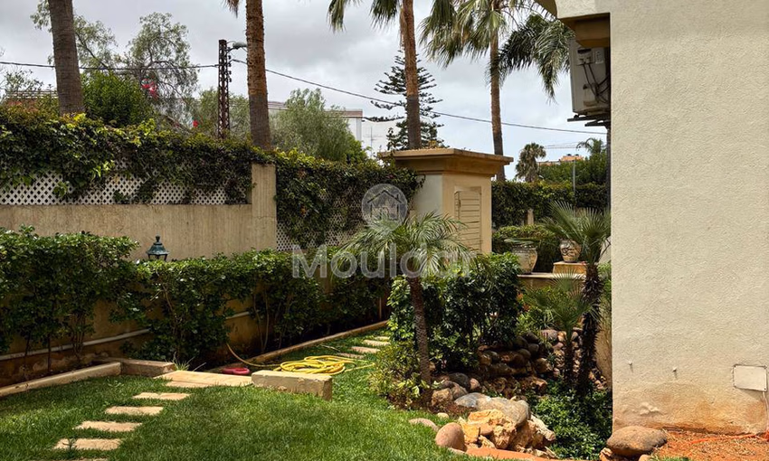 فيلا فاخرة للإيجار في الدار البيضاء - واحة: 4 غرف نوم فيلا فاخرة للإيجار في الدار البيضاء - واحة: 4 غرف نوم