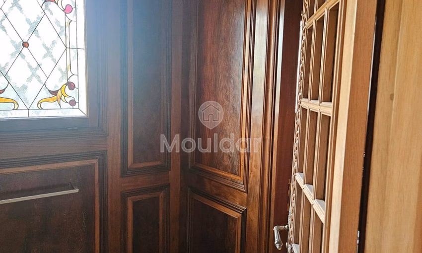 فيلا فاخرة للإيجار في الدار البيضاء - واحة: 4 غرف نوم فيلا فاخرة للإيجار في الدار البيضاء - واحة: 4 غرف نوم