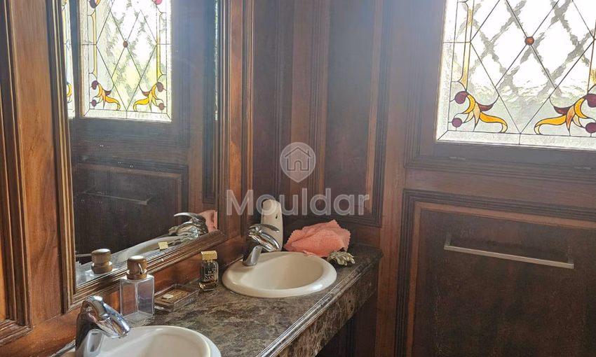 فيلا فاخرة للإيجار في الدار البيضاء - واحة: 4 غرف نوم فيلا فاخرة للإيجار في الدار البيضاء - واحة: 4 غرف نوم