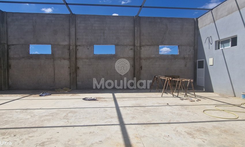 فرصة فريدة: قطعة أرض صناعية بمساحة 2400 متر مربع في القصر الكبير - view 4